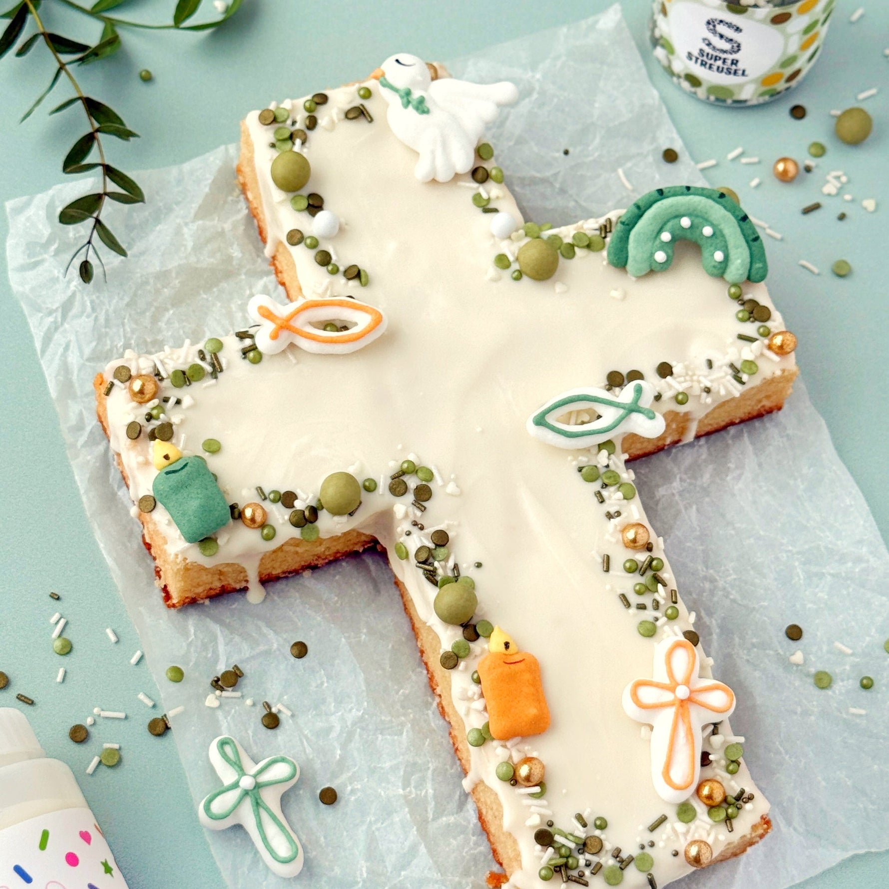 Kruis van kant-en-klare cake